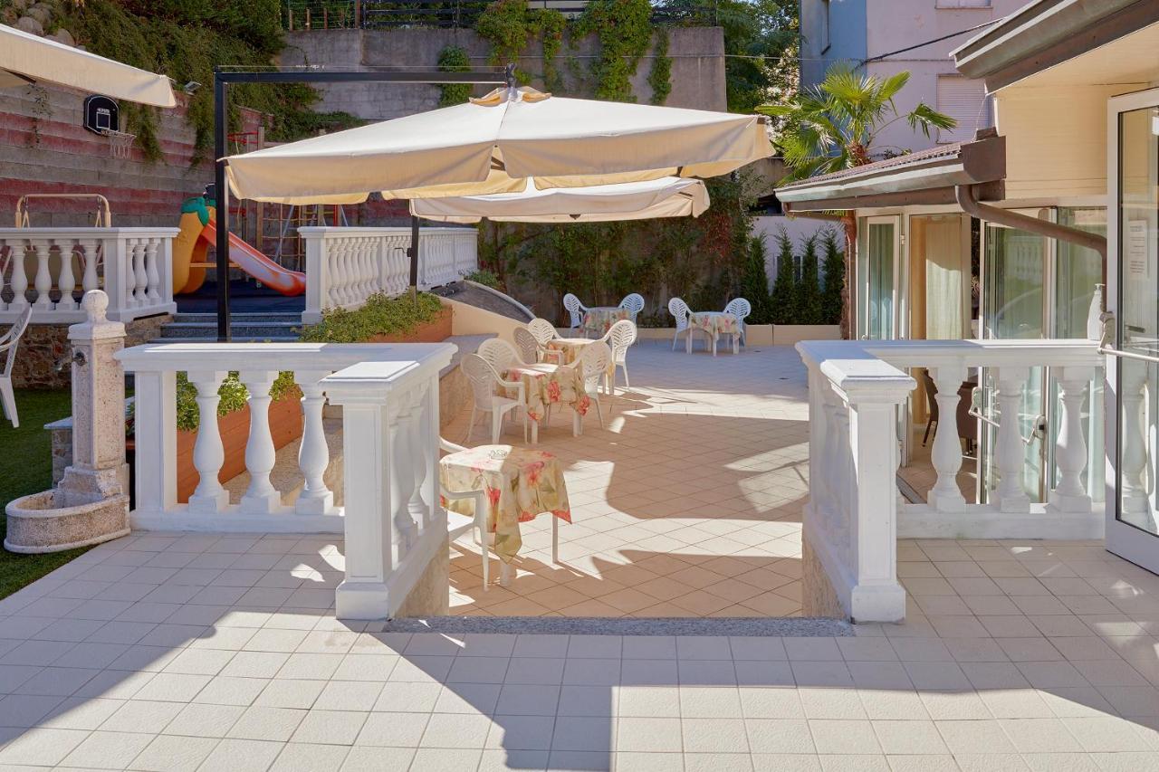 Hotel Plaza Tabiano Terme Extérieur photo
